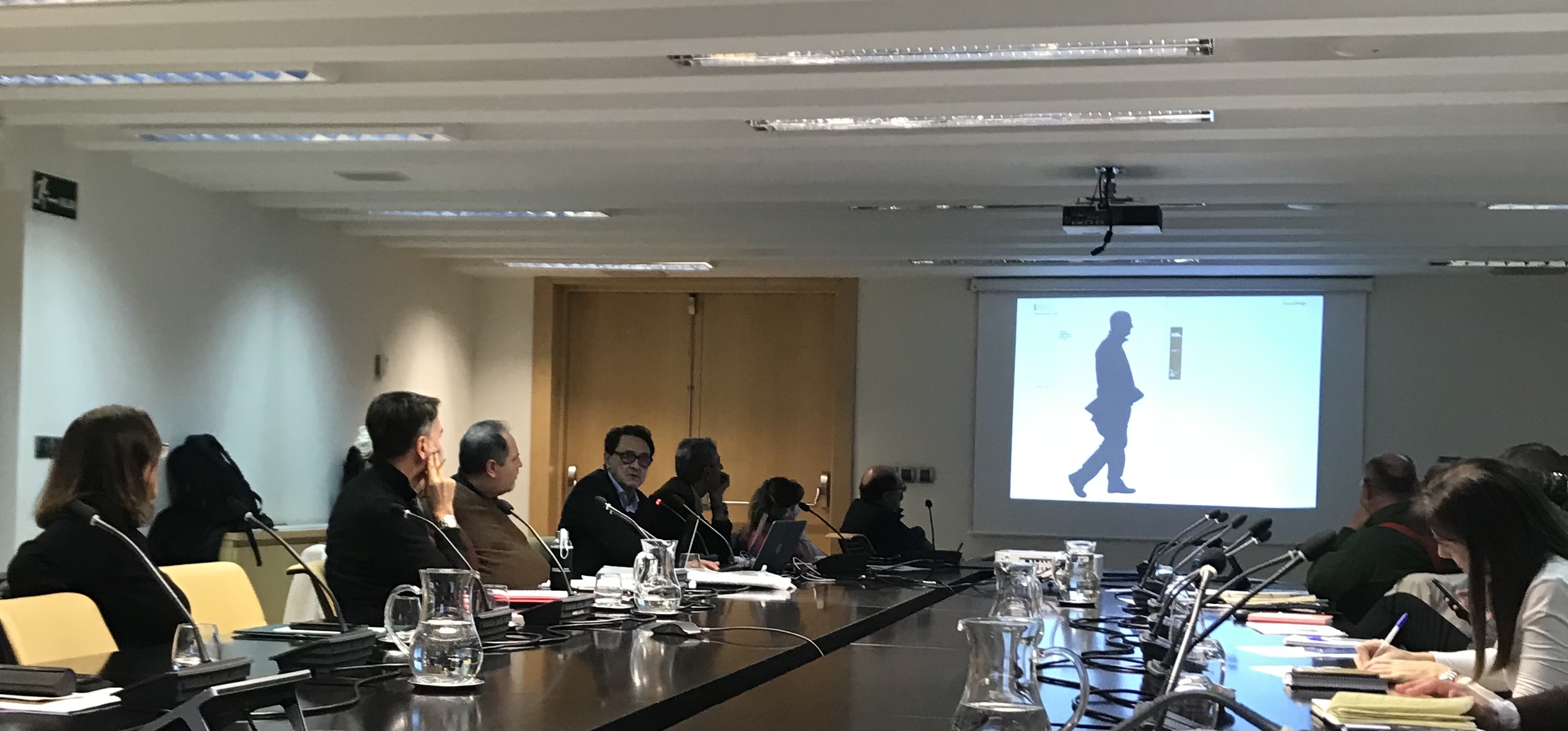 GT2 Ciencia e Innovación GT· Educación y Renovación Generacional